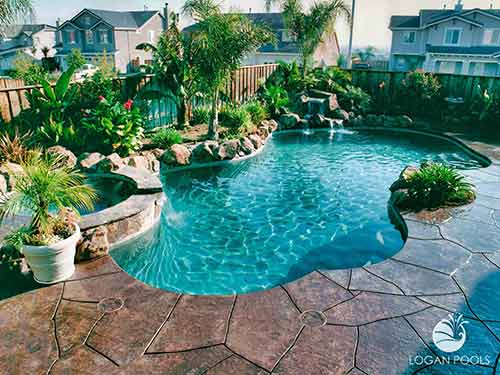 Stone Deck Foliage Jacuzzi